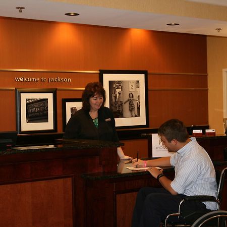 Hampton Inn Jackson-College Avenue Интерьер фото